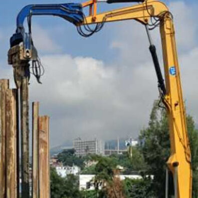 High-Efficiency Pile Driver | Low Vibration & Short Working Period for Faster Projects