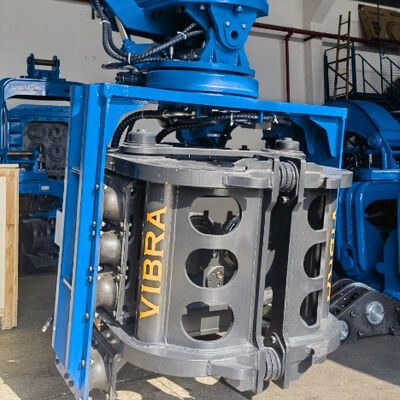 Сваебой с боковым захватом: компактная конструкция для ограниченного пространства